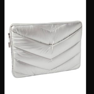 🦋CARAA x ATHLETA🦋